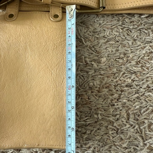 Free people belt. Tool belt look. Size small. Leather suede. Beige color. - Picture 7 of 10